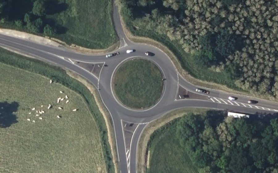 Vue aérienne du Rond-point anonyme n°59197207