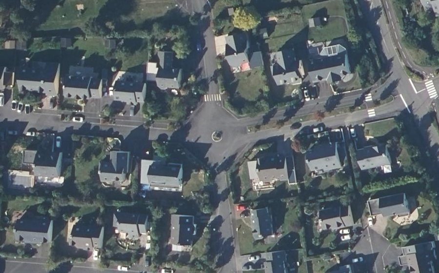 Vue aérienne du Rond-point anonyme n°59486458