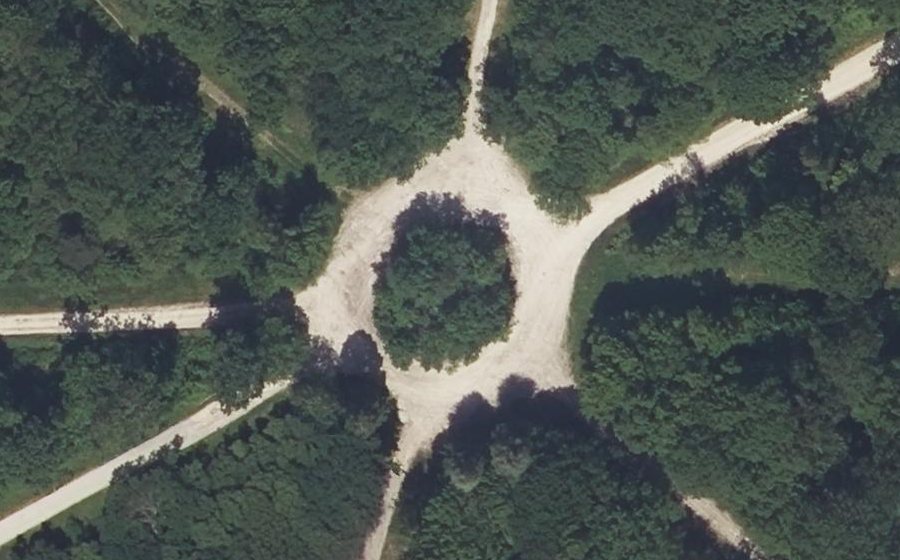 Vue aérienne du Rond-point anonyme n°59511389