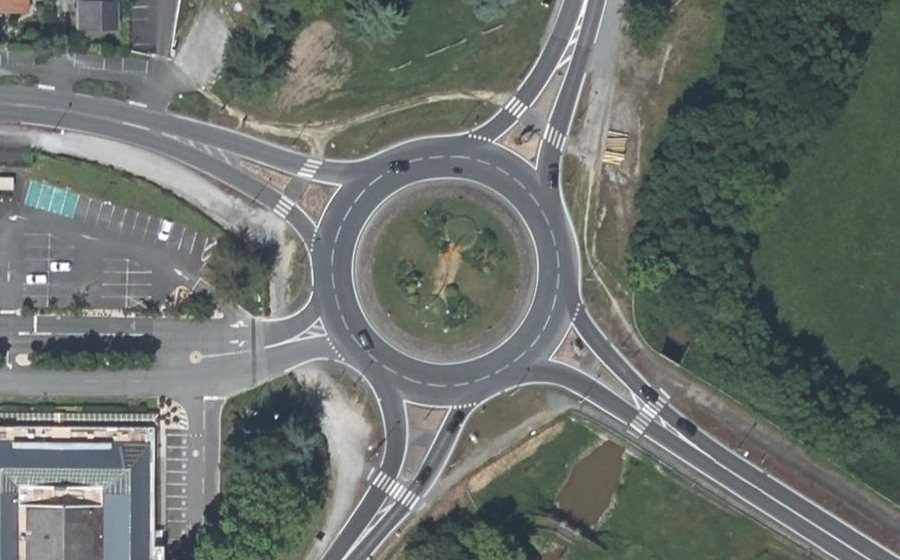 Vue aérienne du Rond-Point Émile Raguin