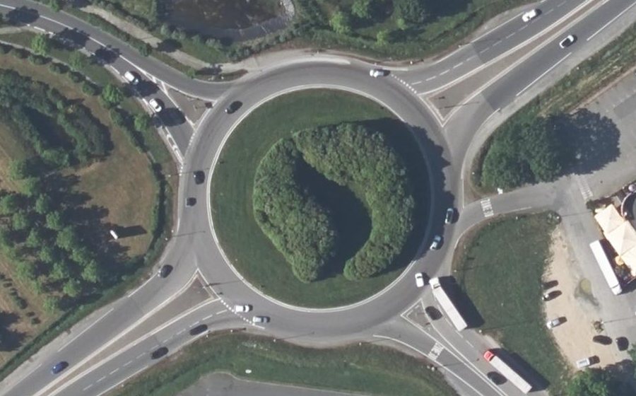 Vue aérienne du Rond-Point des Bornes