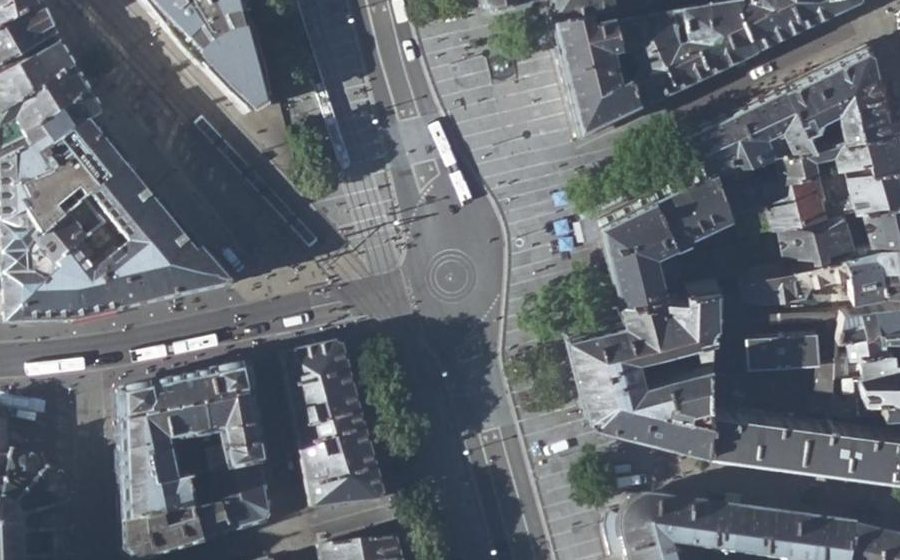 Vue aérienne du Place de l'Écluse