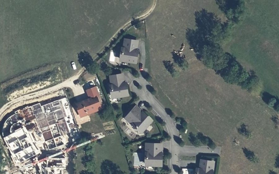 Vue aérienne du Rond-point anonyme n°603161820