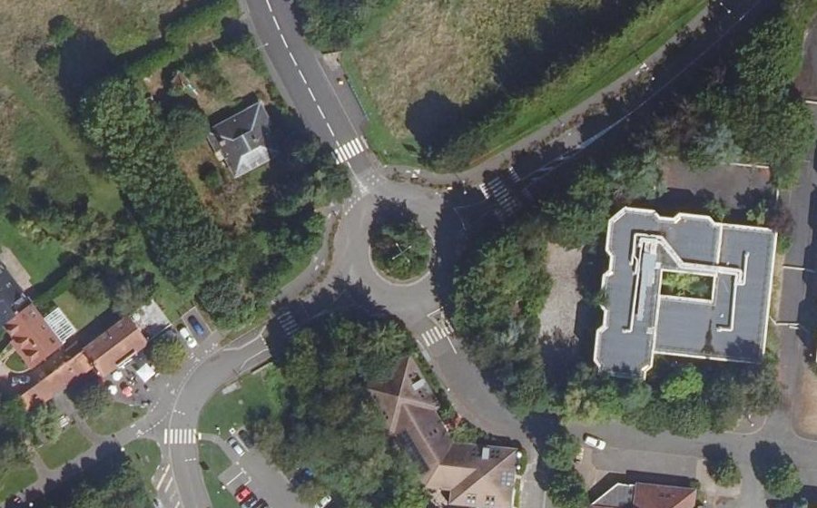 Vue aérienne du Rond-point anonyme n°6054831