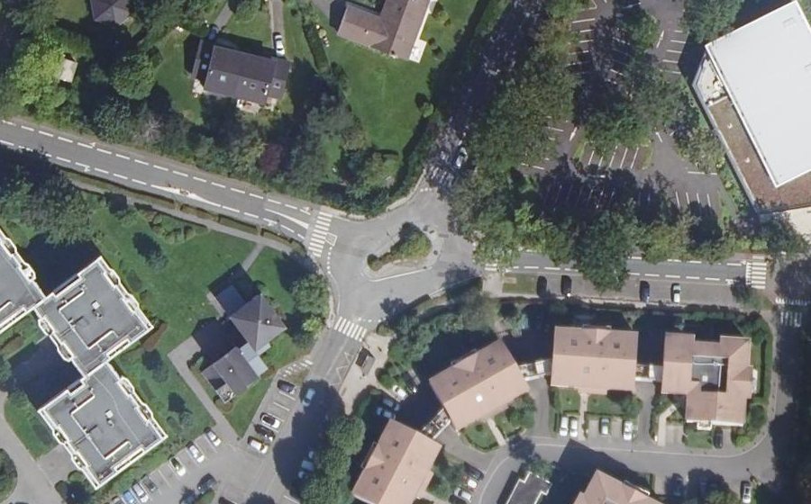 Vue aérienne du Rond-point anonyme n°6055452
