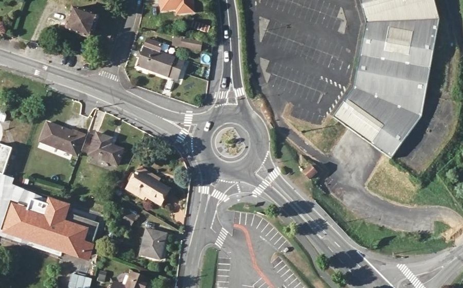 Vue aérienne du Rond-point des Justes parmi les Nations