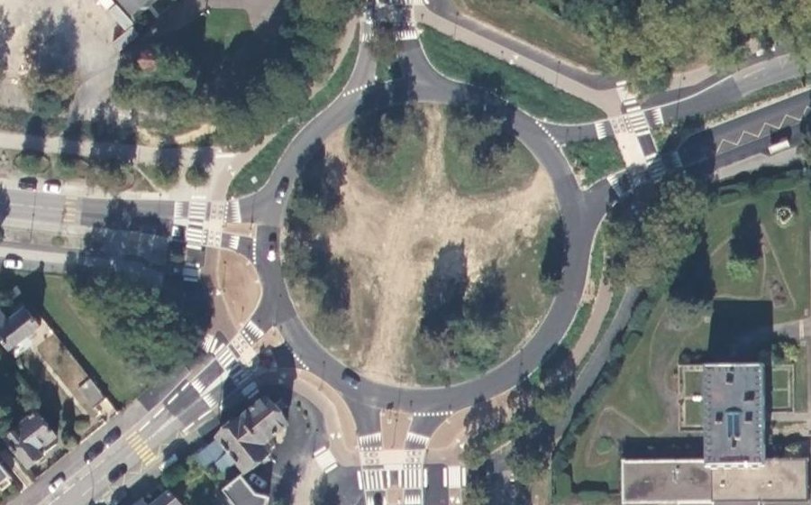 Vue aérienne du Rond-Point des Gayeulles