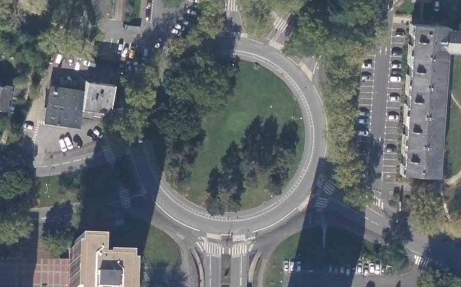 Vue aérienne du Rond-Point des Forces Françaises de l'ONU