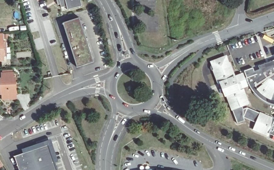 Vue aérienne du Rond-Point d'Angouade