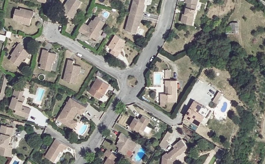 Vue aérienne du Rond-point anonyme n°62061059