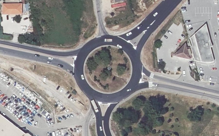 Vue aérienne du Rond-Point des Combattants Volontaires