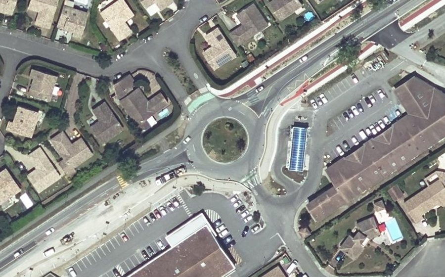 Vue aérienne du Rond-point anonyme n°6229408