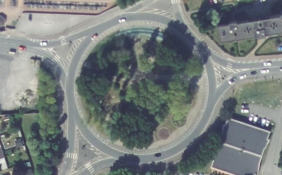 Vue aérienne du Carrefour du 8 Mai 1945