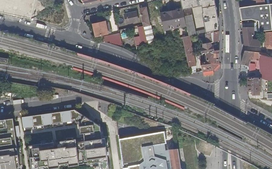 Vue aérienne du Rond-point anonyme n°627839708
