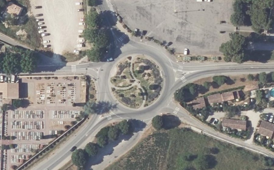 Vue aérienne du Rond-Point des Médaillés Militaires