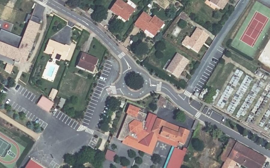 Vue aérienne du Rond-Point des Écoles
