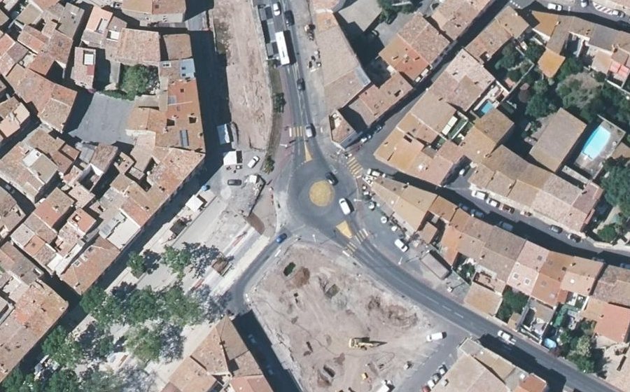 Vue aérienne du Rond-Point Jules et René Cros