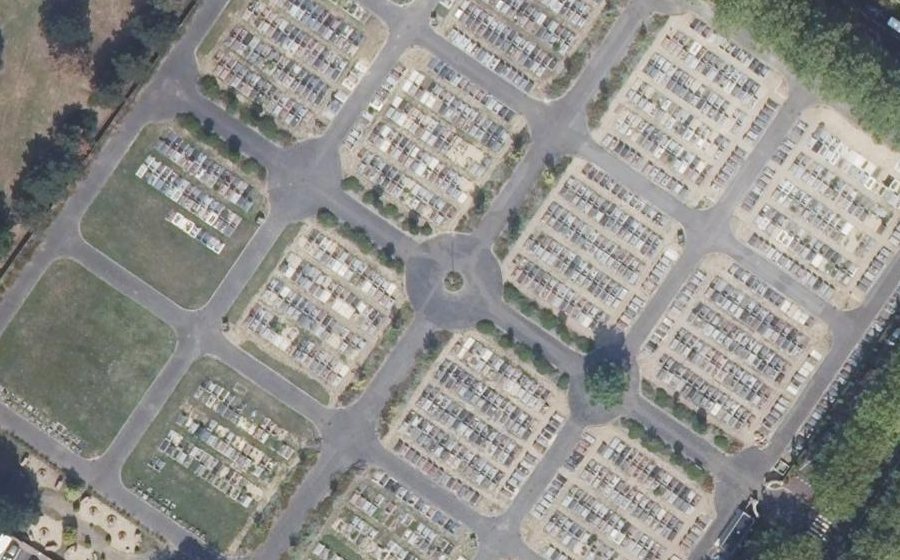 Vue aérienne du Rond-point anonyme n°668258827