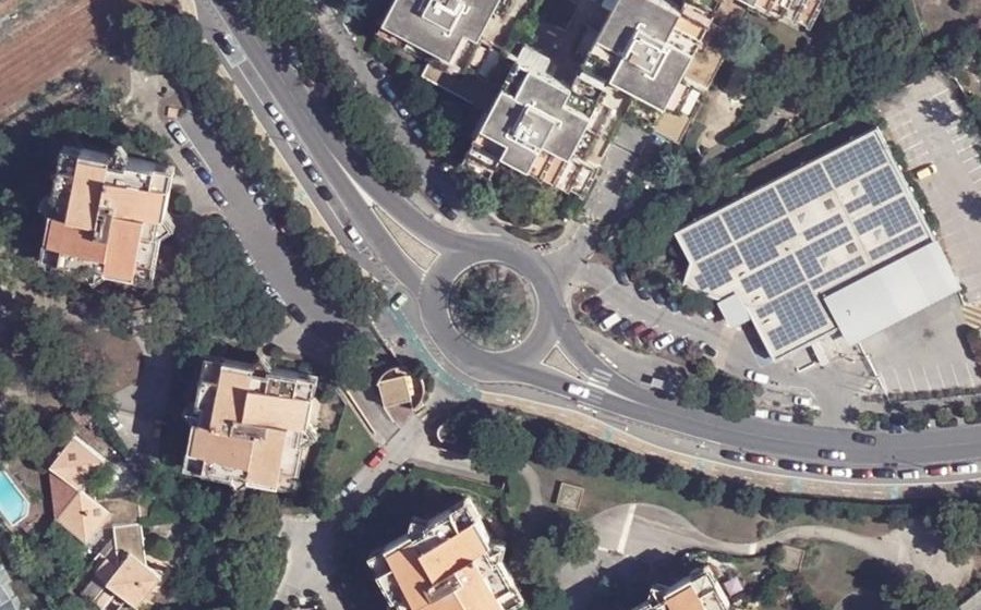 Vue aérienne du Rond-point anonyme n°67301008