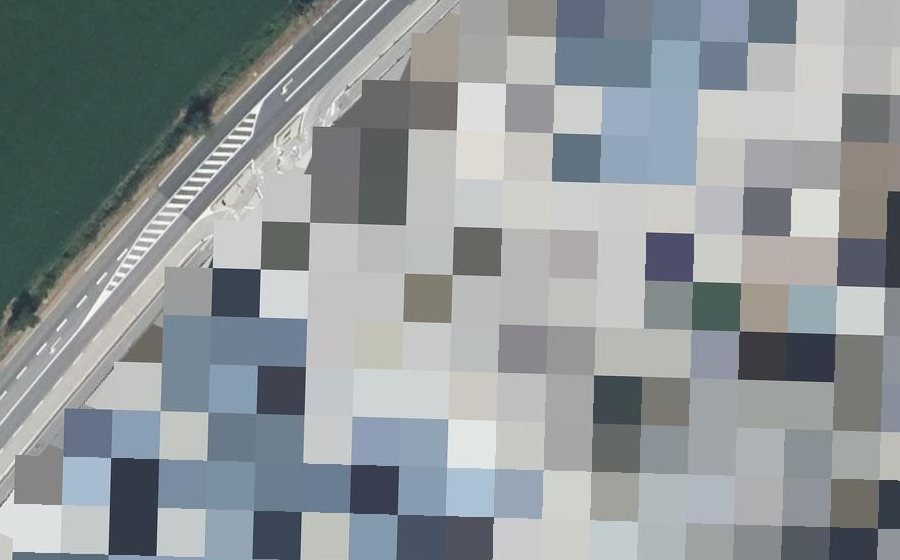 Vue aérienne du Rond-point anonyme n°673843821