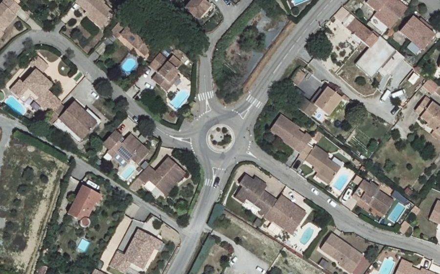 Vue aérienne du Rond-point Charles AZNAVOUR