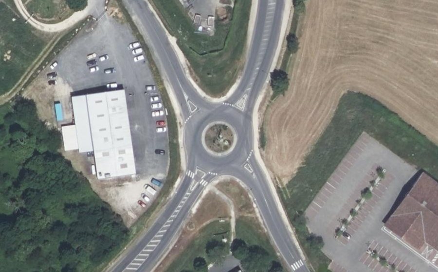 Vue aérienne du Carrefour