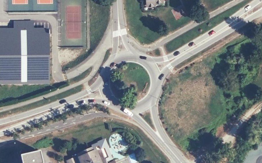 Vue aérienne du Rond-point du Quai de l'Isère