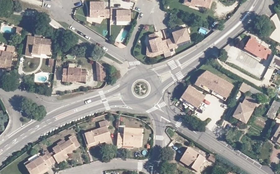 Vue aérienne du Rond-Point de la 3ème Division d'Infanterie de l'Armée Américaine