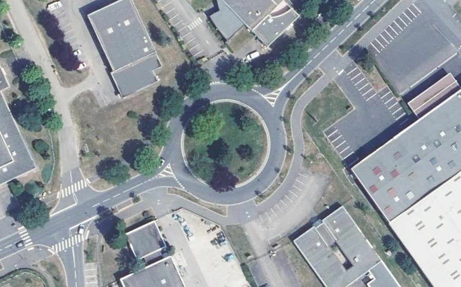 Vue aérienne du Rond-point anonyme n°6993375