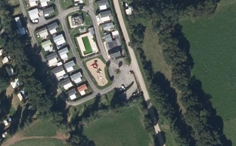 Vue aérienne du Rond-point anonyme n°700324672