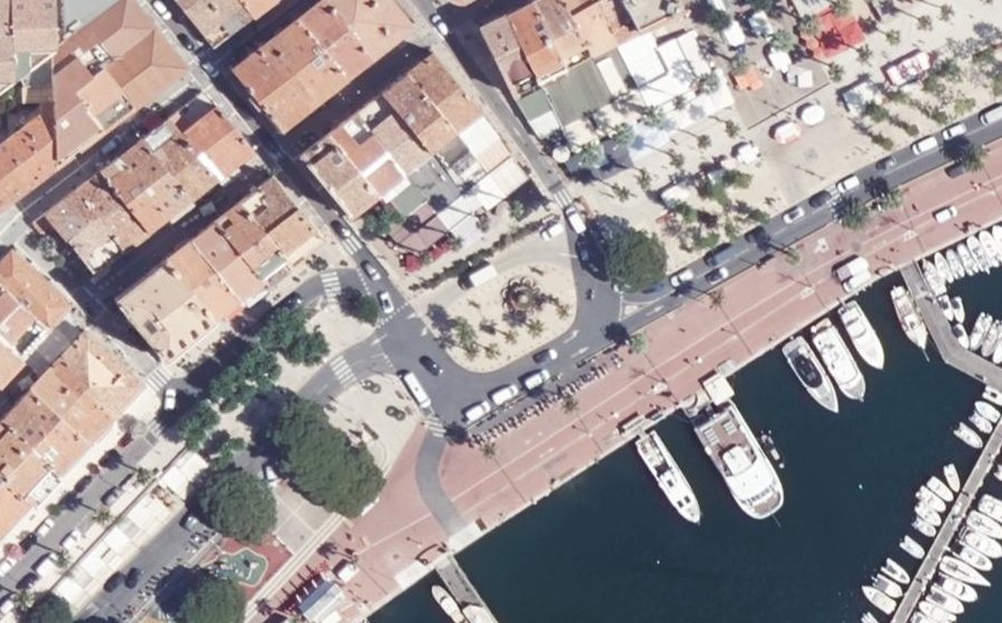 Vue aérienne du Rond-Point de la Fontaine du Bicentenaire