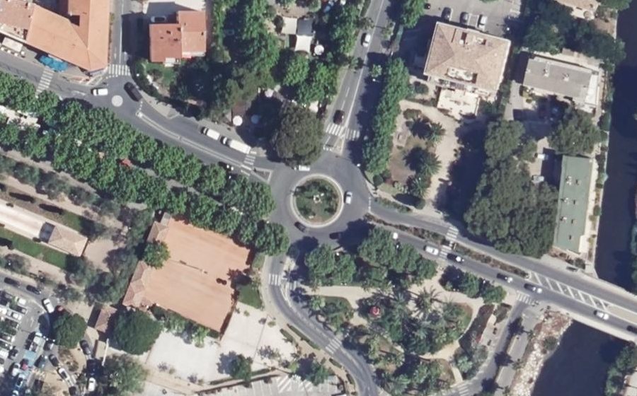 Vue aérienne du Rond-Point Père Popieluszko