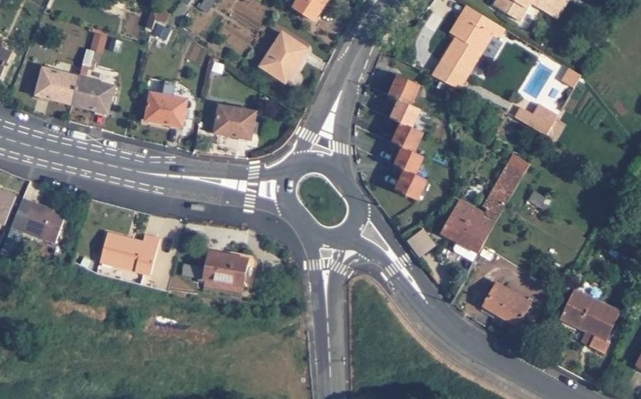 Vue aérienne du Rond-point anonyme n°701000219