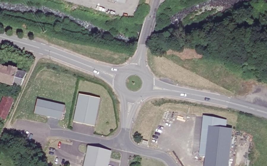 Vue aérienne du Rond-point anonyme n°70219293