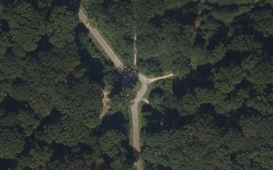 Vue aérienne du Rond-point anonyme n°703028007