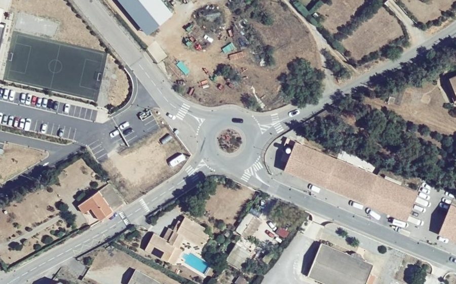 Vue aérienne du Rond-point anonyme n°715100412