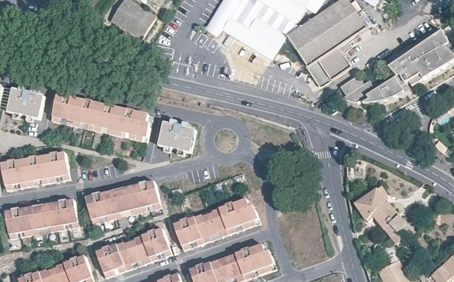 Vue aérienne du Rond-point anonyme n°715306719