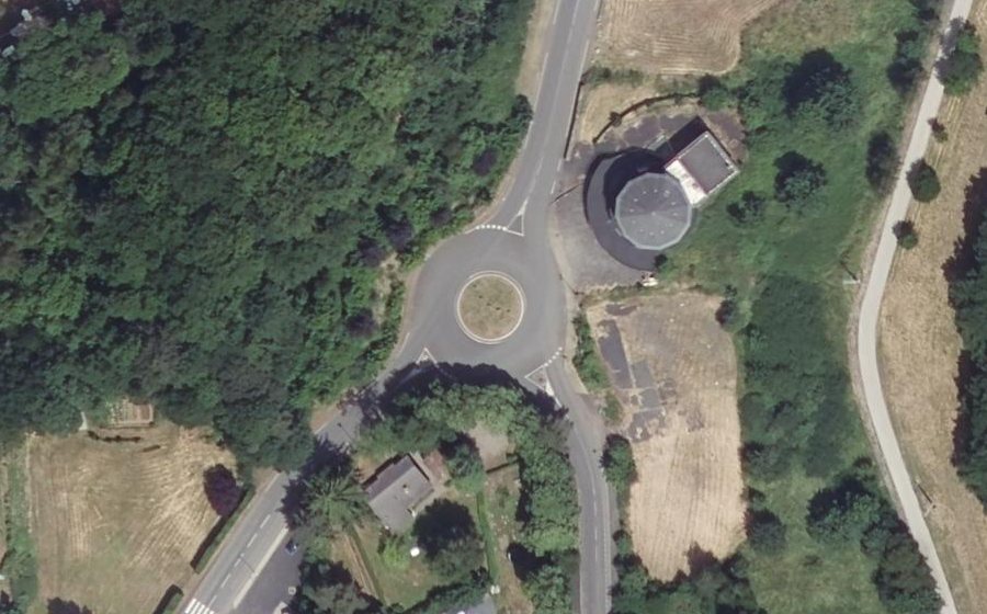 Vue aérienne du Rond-point anonyme n°71600168