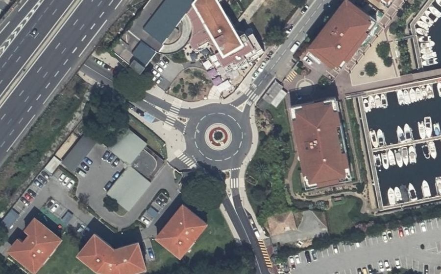 Vue aérienne du Rond Poind du Colonel Arnaud Beltrame