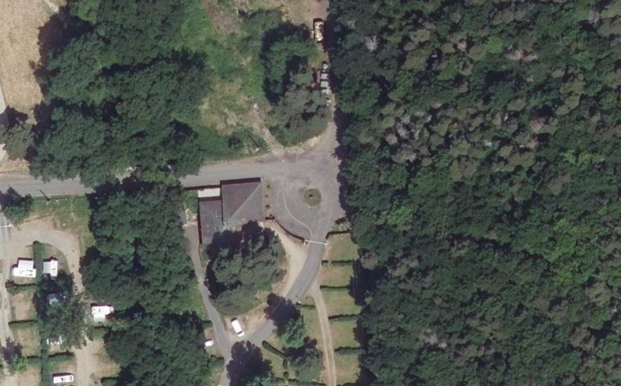 Vue aérienne du Rond-point anonyme n°72472214