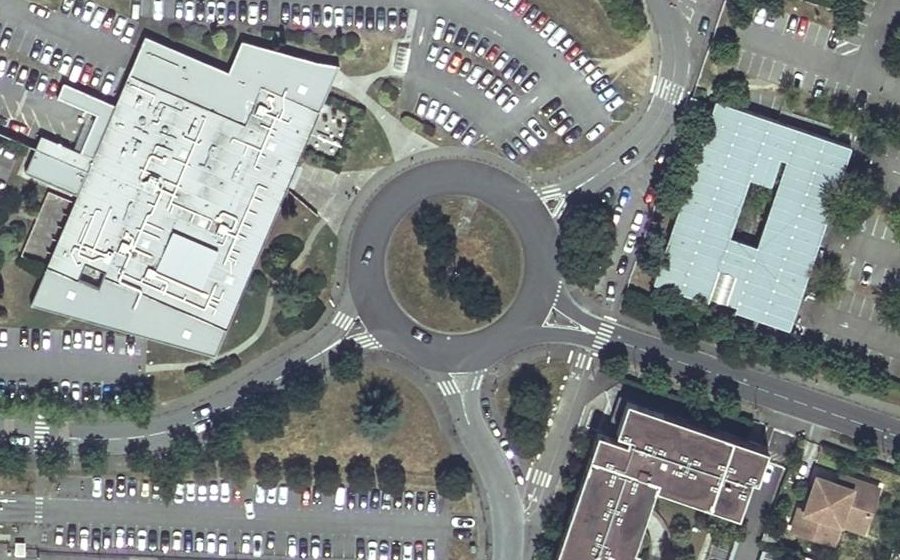 Vue aérienne du Rond-Point du Docteur Georges Roques