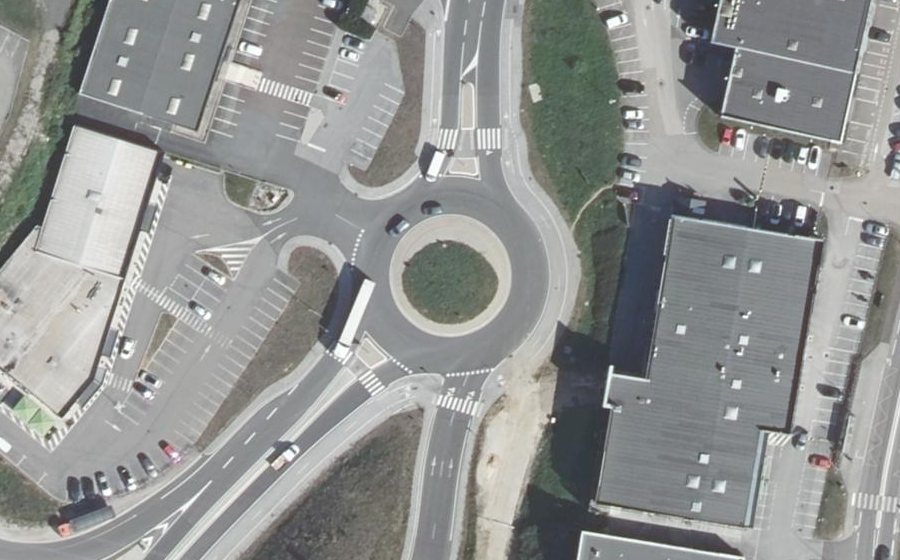 Vue aérienne du Giratoire Est Espace Valentin Nord