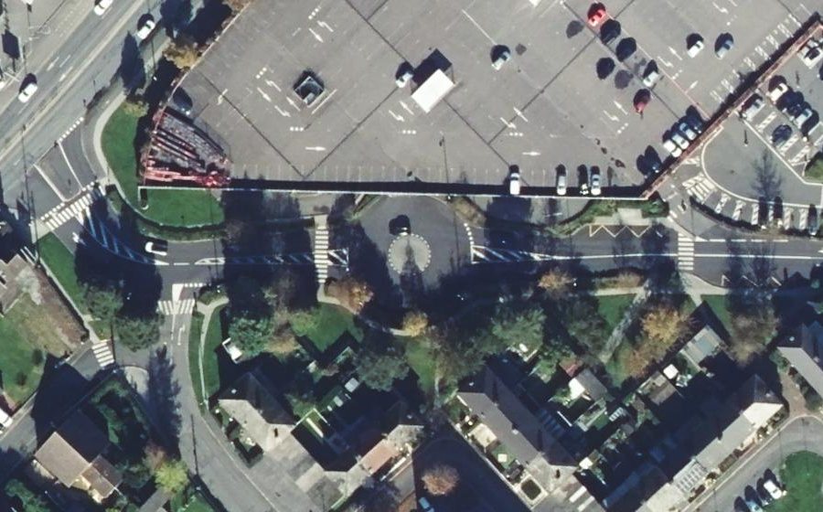 Vue aérienne du Rond-point anonyme n°735327577