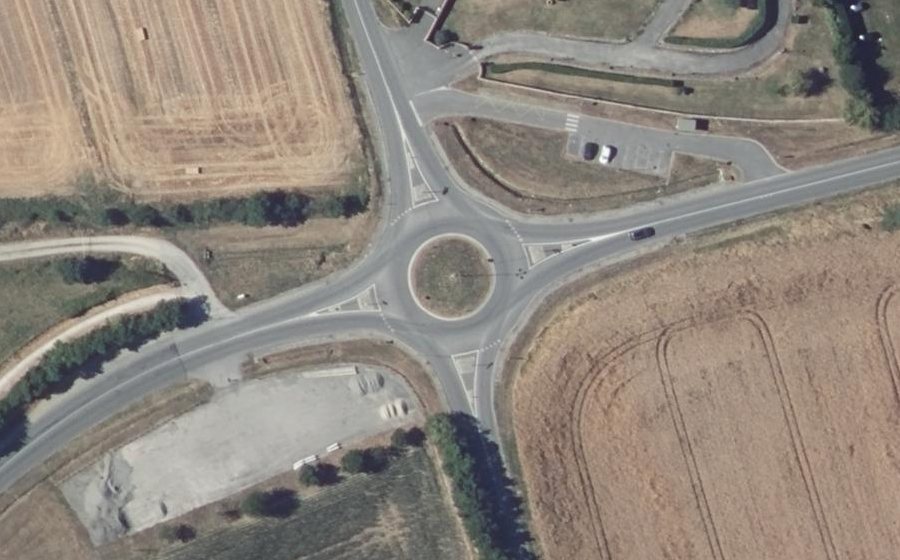 Vue aérienne du Giratoire du 1er RCP