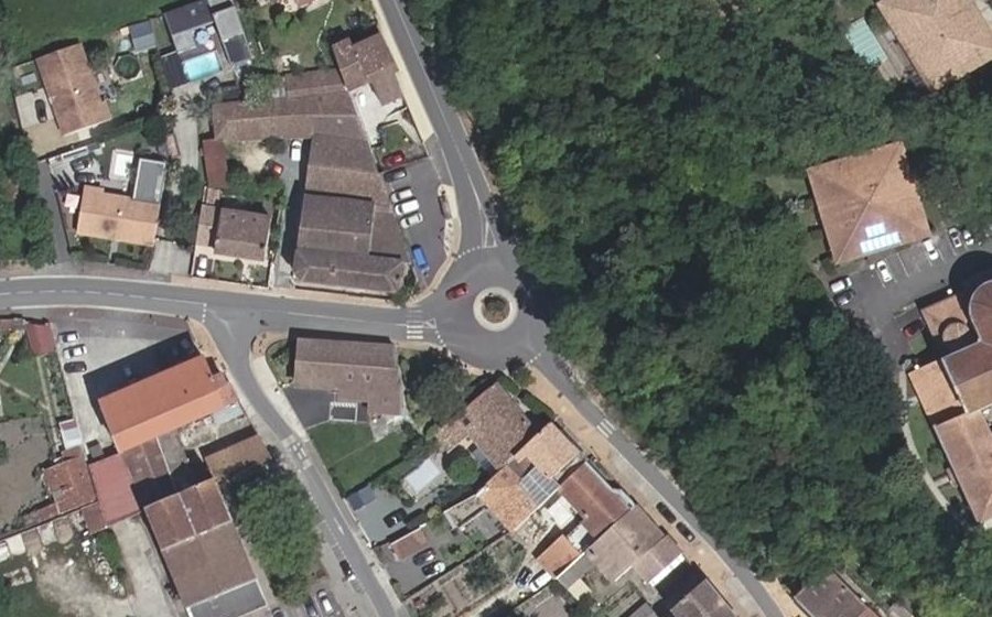 Vue aérienne du Rond-Point du 5 Décembre