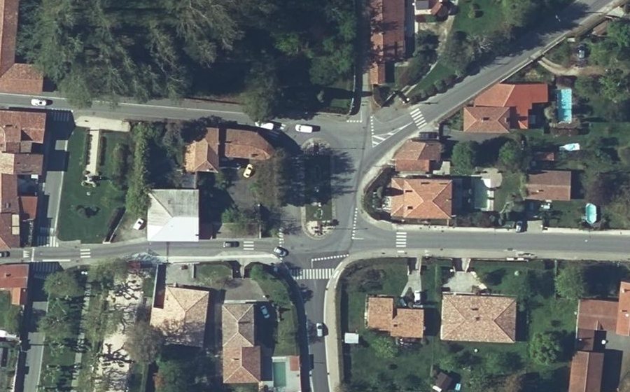 Vue aérienne du Place de la Vierge