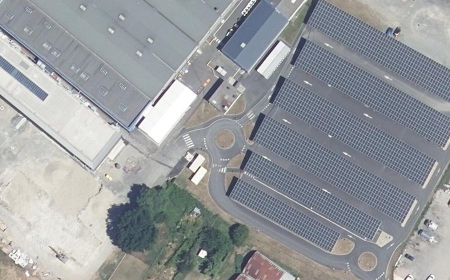Vue aérienne du Rond-point anonyme n°750933838