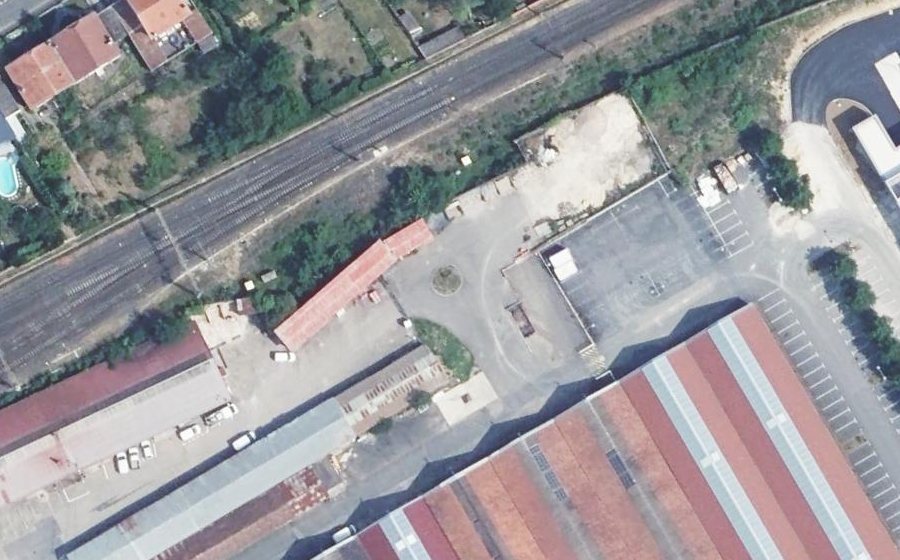 Vue aérienne du Rond-point anonyme n°753333983