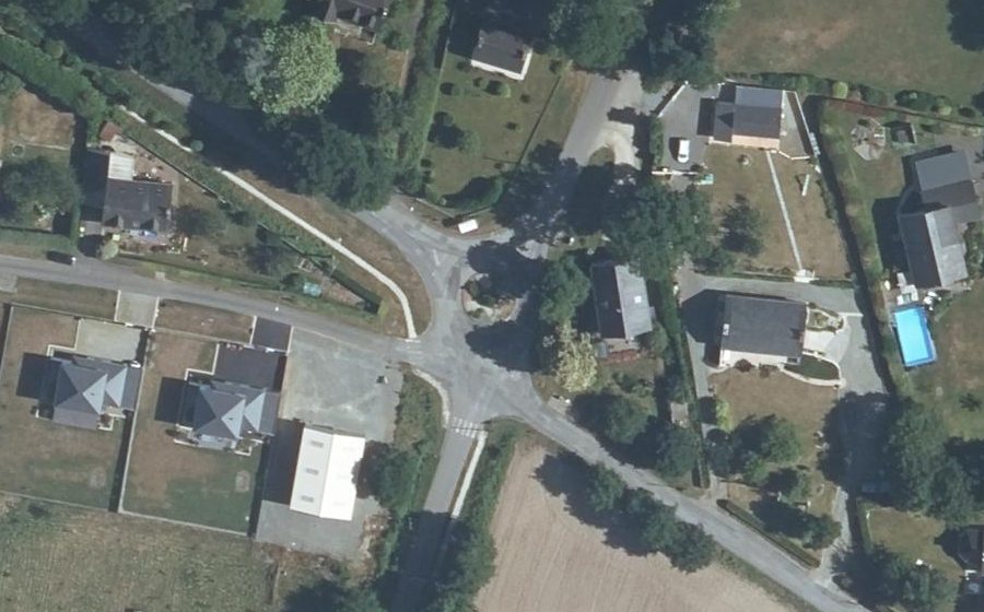 Vue aérienne du Rond-point anonyme n°759530052