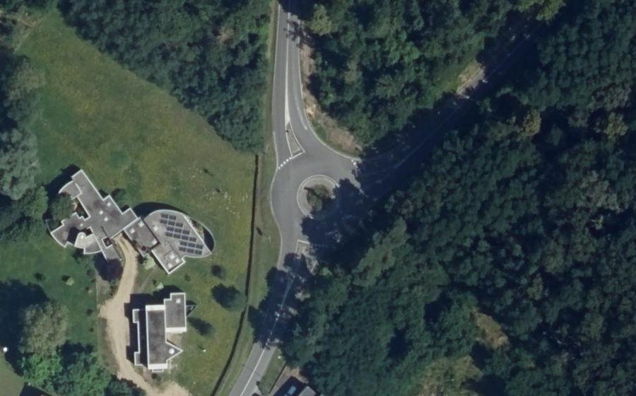 Vue aérienne du Rond-point anonyme n°759645767